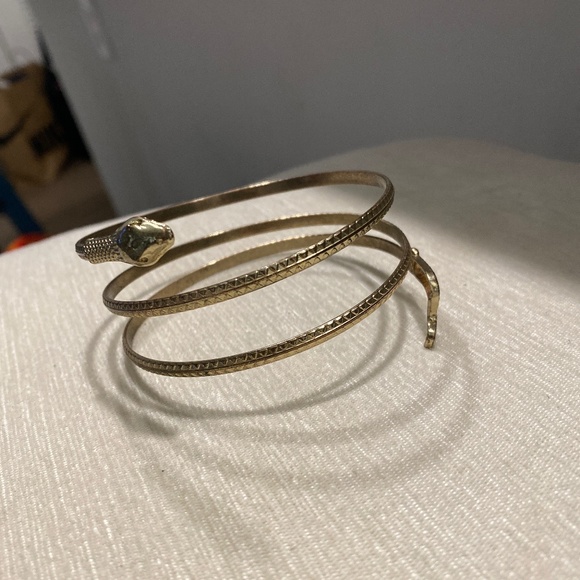 Goldtone snake arm cuff cleopatra - Picture 1 of 5